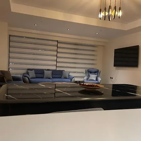 Comfortable 2+1 - Near Of Mall Of شقة اسطنبول